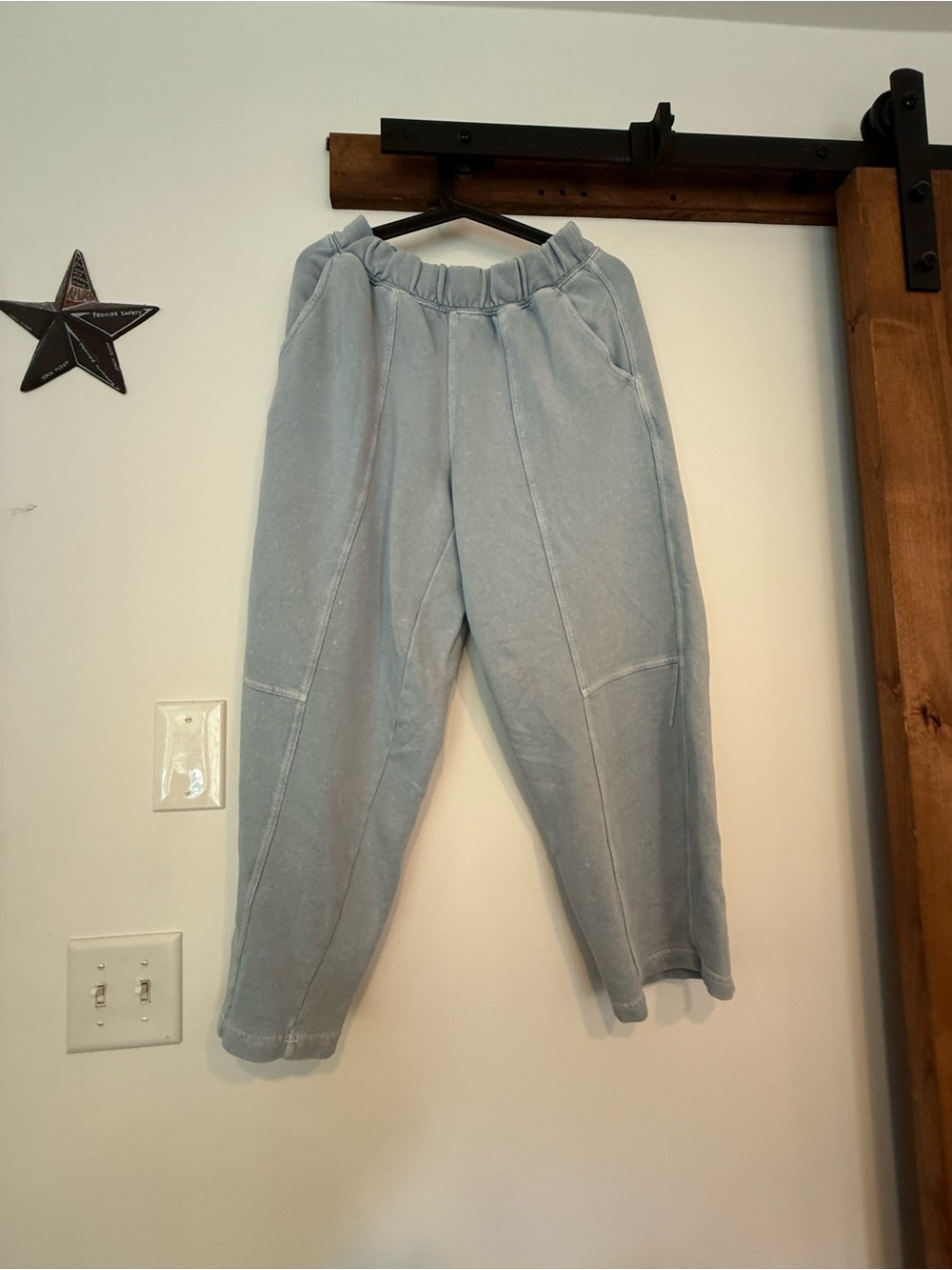 aerie Light Blue Elastic Waist Tapered Joggers Small Short.